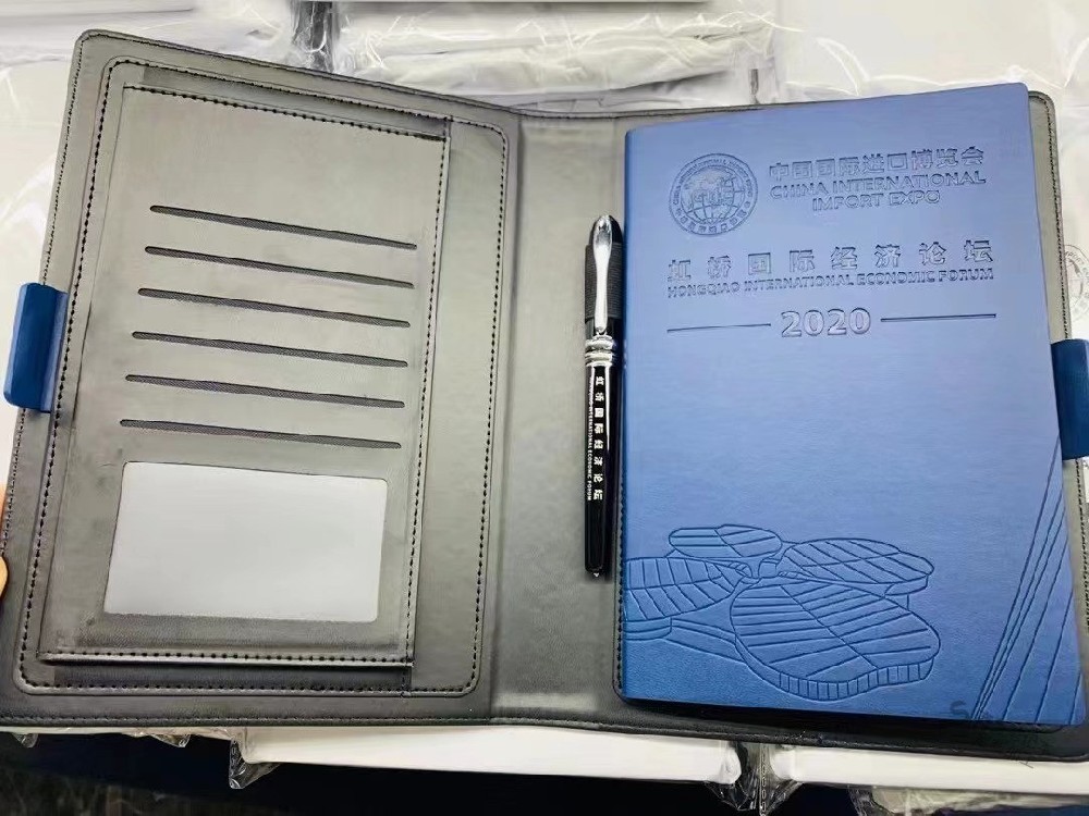 高檔活頁(yè)筆記本內(nèi)頁(yè)會(huì)加上哪些常用內(nèi)容